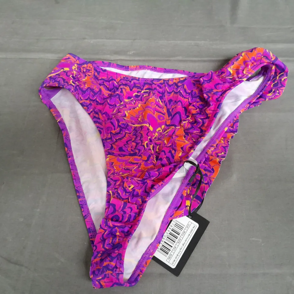 POUR MOI BERMUDA HIGH LEG FRILL BRIEF SIZE 12