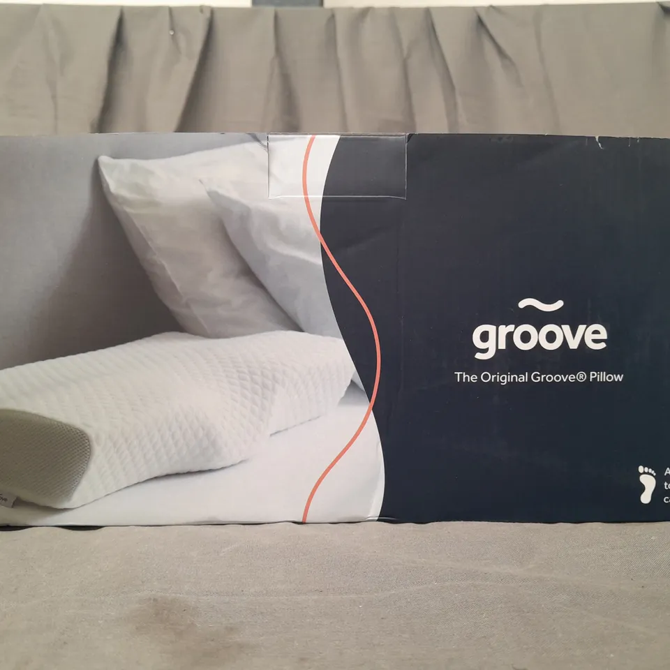 BOXED GROOVE - THE ORIGINAL GROOVE PILOW