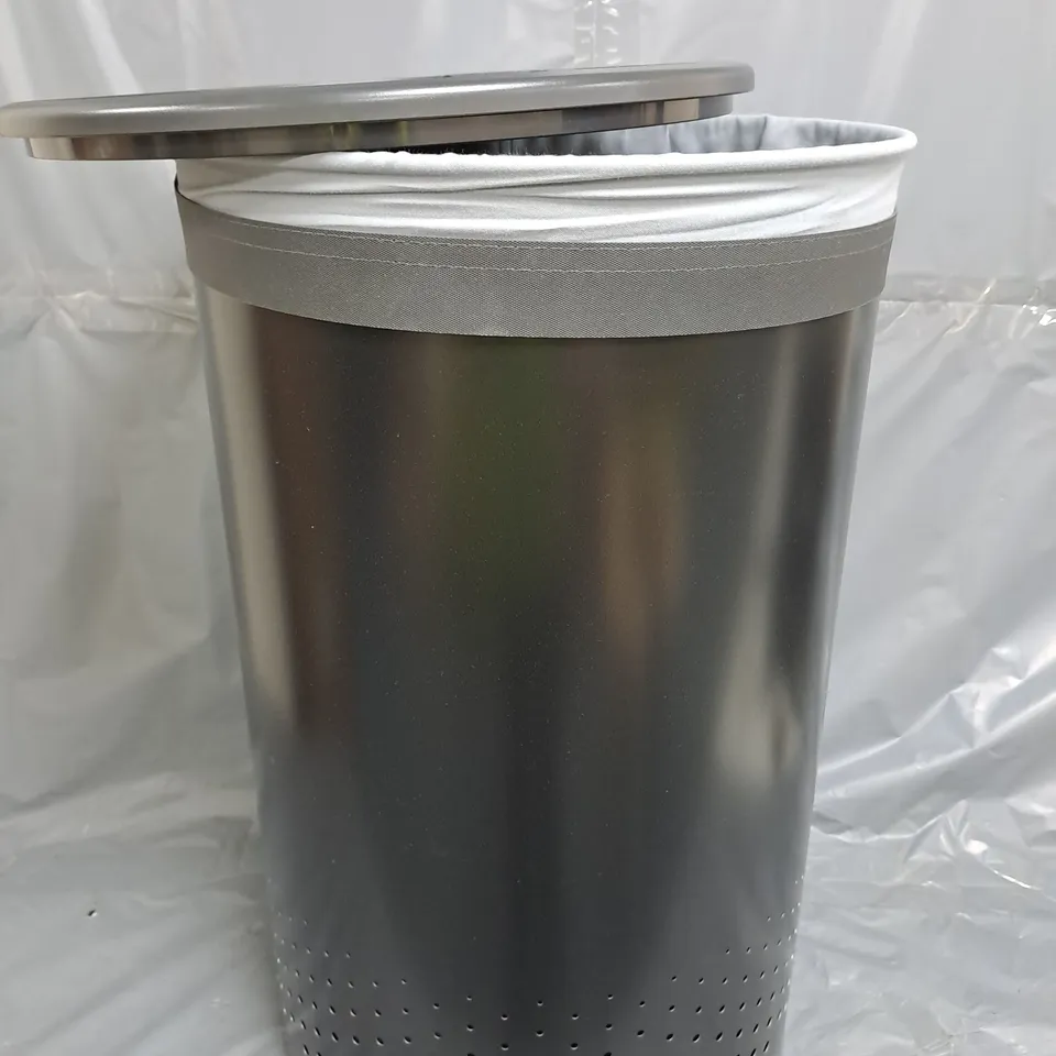BRABANTIA LAUNDRY BIN SELECTOR – 60 LITRE CAPACITY - COLLECTION ONLY