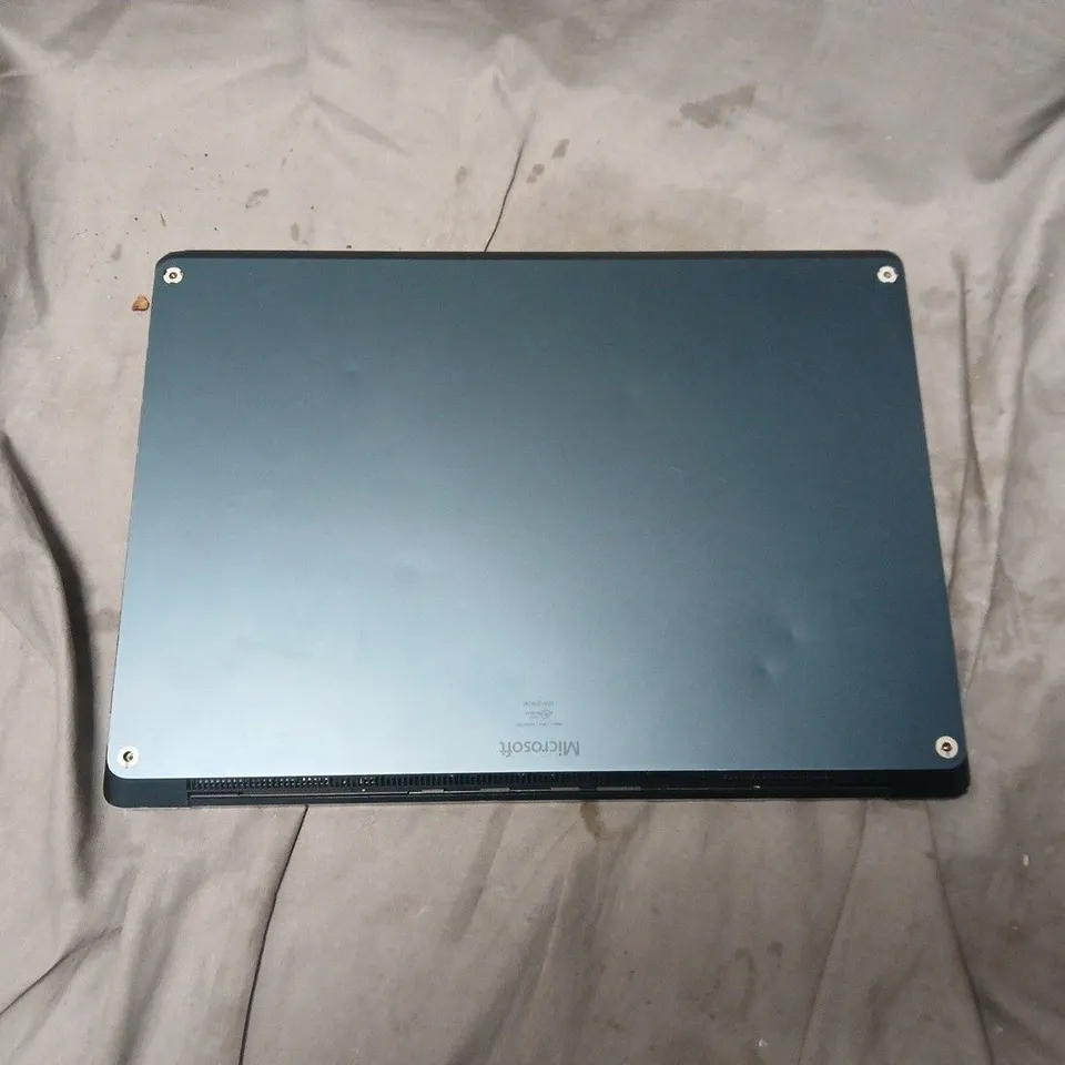 MICROSOFT SURFACE 1867 LAPTOP IN STAINLESS STEEL