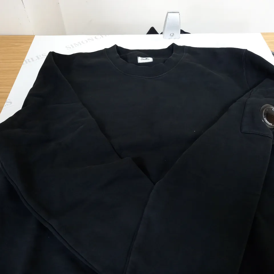 C.P. COMPANY JUMPER BLACK SIZE SMALL