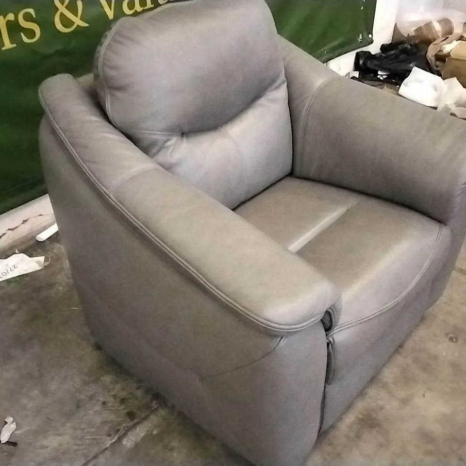 QUALITY BRITISH DESIGNED & MANUFACTURED G PLAN ELEPHANT GREY LEATHER ARMCHAIR