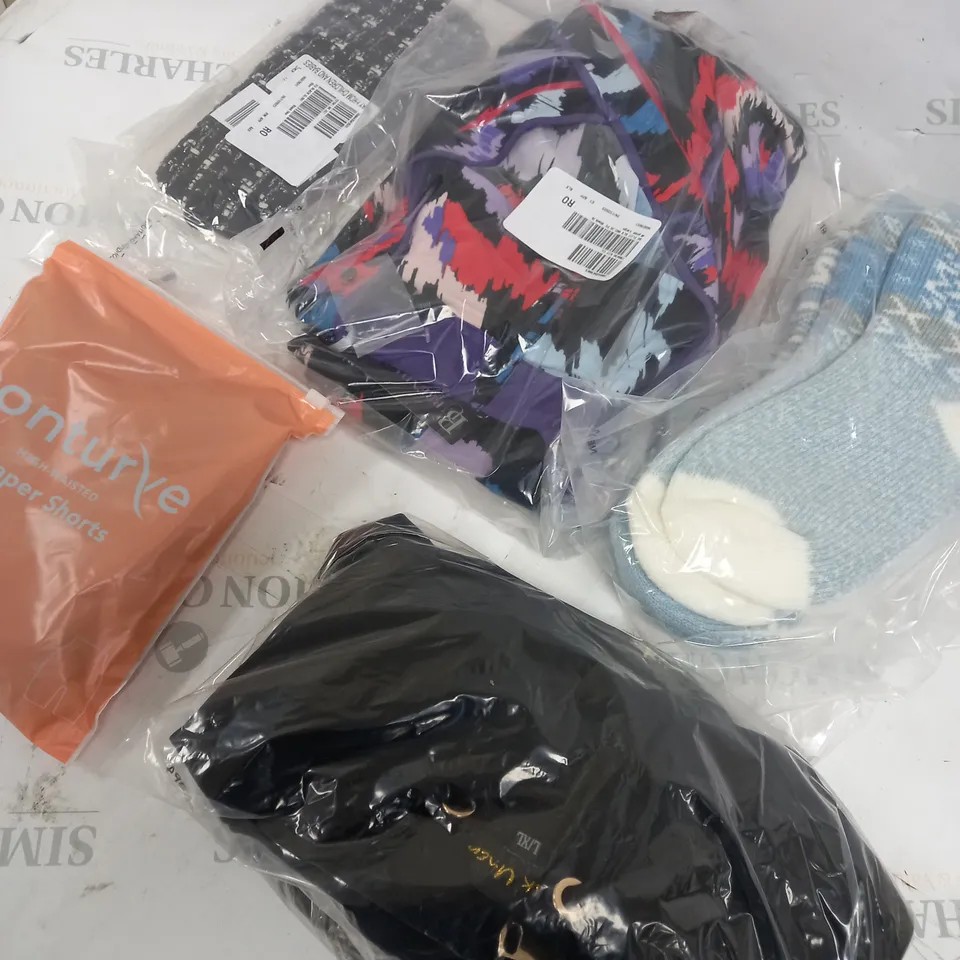 BOX OF APPROXIMATELY 10 CLOTHING ITEMS TO INCLUDE FLUFFY SOCKS, TOPS, SHAPER SHORTS ETC