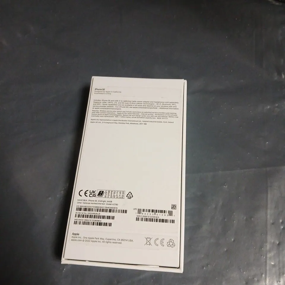 APPLE IPHONE SE BLACK – BOXED 