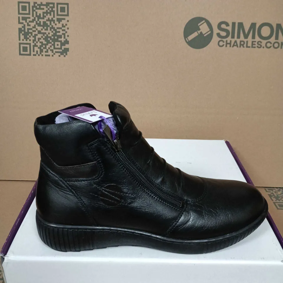 BOXED PAIR OF LOTUS WOMEN'S BLACK LEATHER ANKLE BOOTS – UK SIZE 7