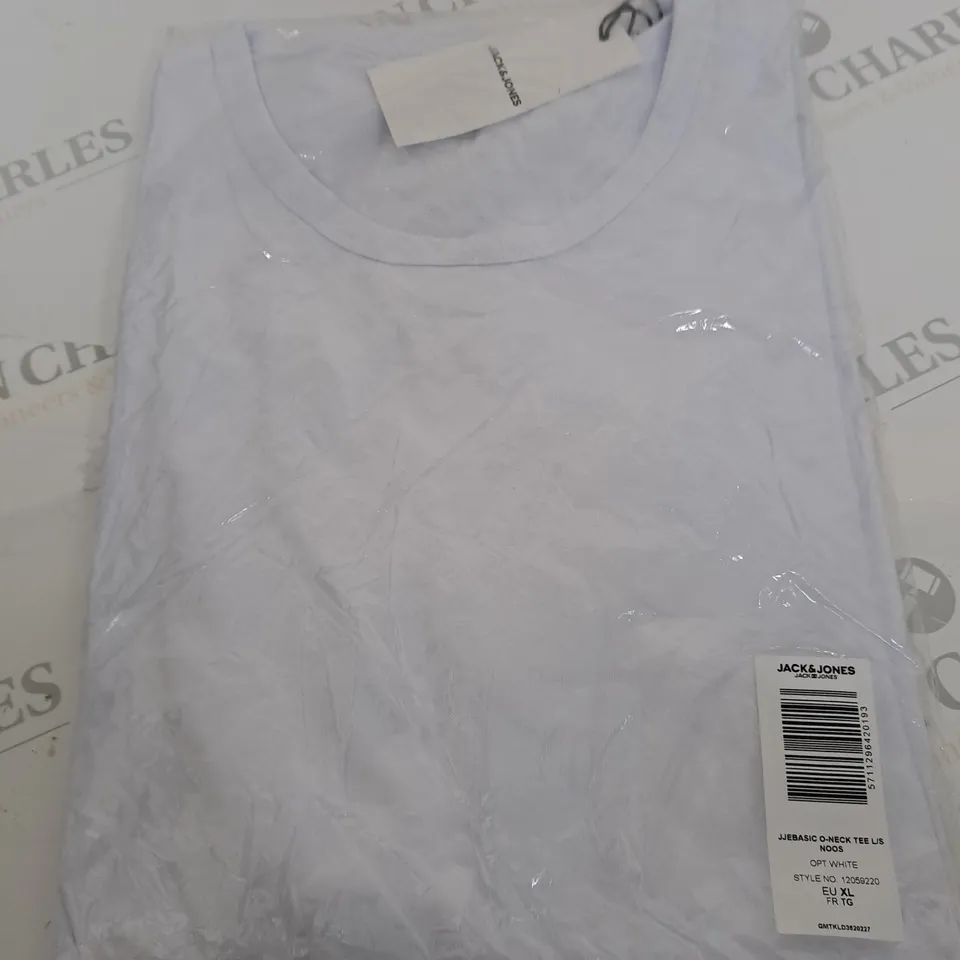 JACK & JONES WHITE TEE SIZE XL