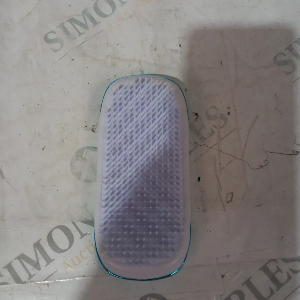 BOXED IKOO ERGONOMIC BRUSH PACIFIC METLLIC