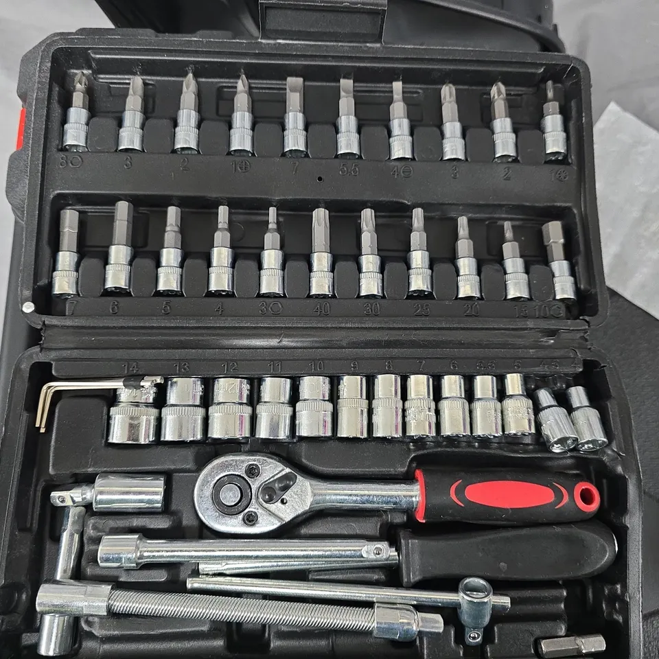 Socket & Bit Set in Carry Case with Ratchet – Tool Kit