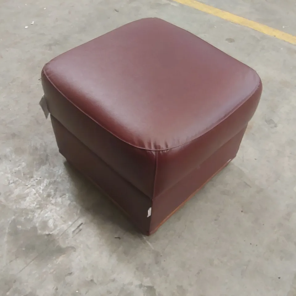 ITALIAN LEATHER FOOTSTOOL POUFFE CUBE BURGANDY