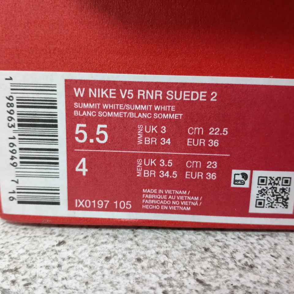 BOXED PAIR OF WOMENS NIKE W V5 RNR SUEDE 2 – SUMMIT WHITE - UK SIZE 3