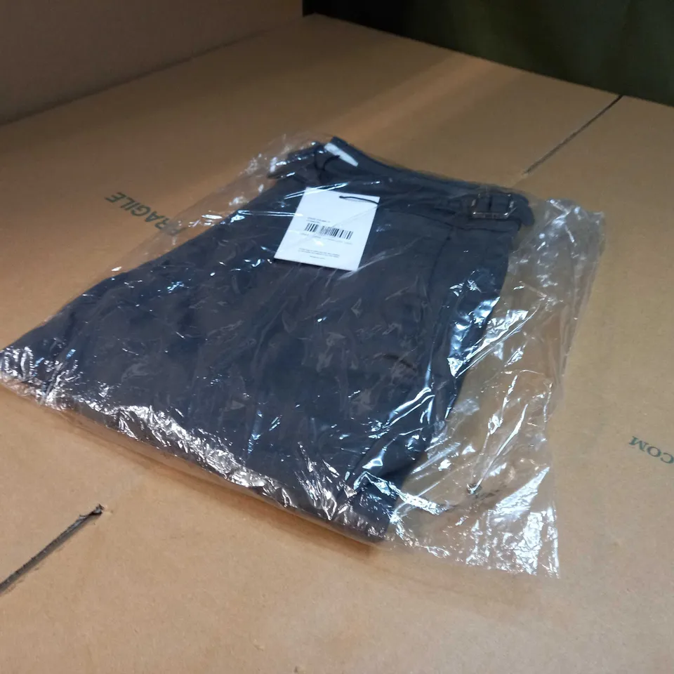 PACKAGED ARNE CHARCOAL CHINO TROUSERS - SIZE 30R