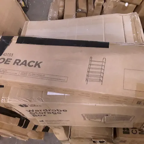 BOXED LIVING AND HOME SHOW RACK - BLACK