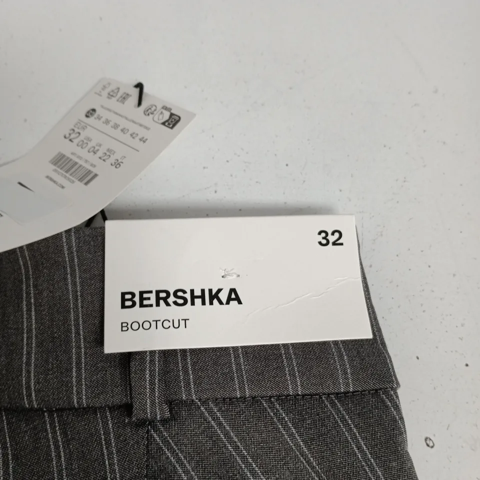 BERSHKA BOOTCUT TROUSERS – GREY PINSTRIPE, UK 4 (EU 32)