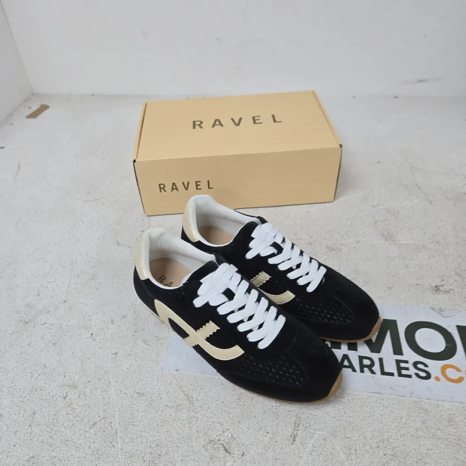 RAVEL LENNEL RLS710 BLACK/GOLD SNEAKERS – UK 7 (EU 40)