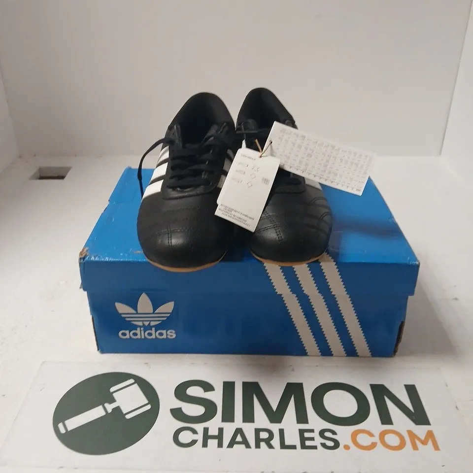 BOXED PAIR OF ADIDAS TAEKWONDO LACE WOMENS TRAINERS IN BLACK - UK 7.5