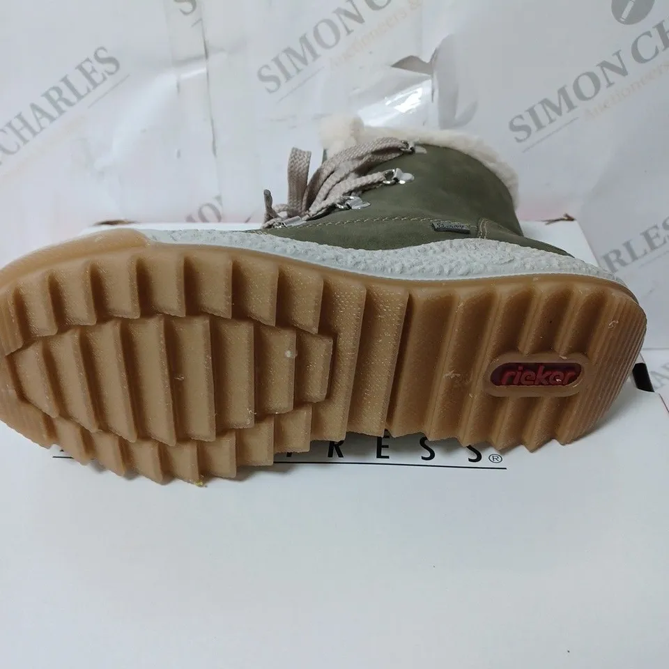 BOXED RIEKER ANTISTRESS HIKING BOOTS, KHAKI - SIZE 6