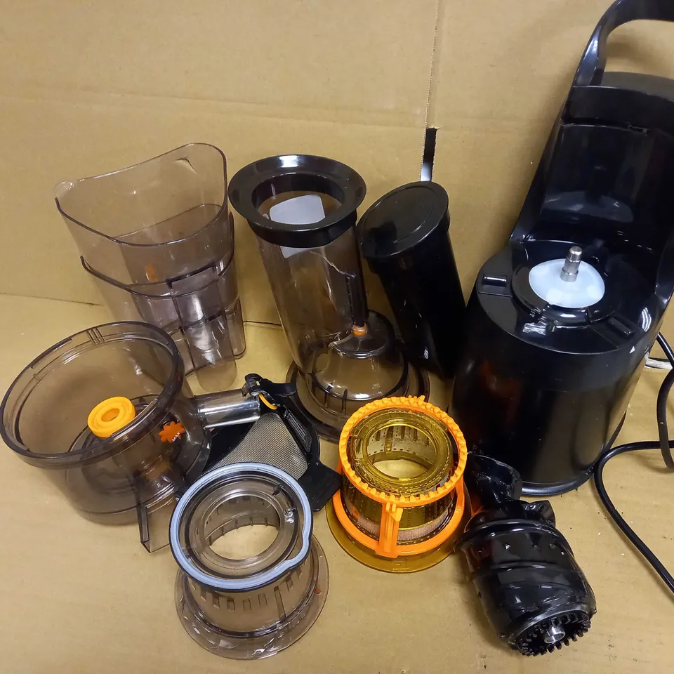 FRIDJA MASTICATING JUICER