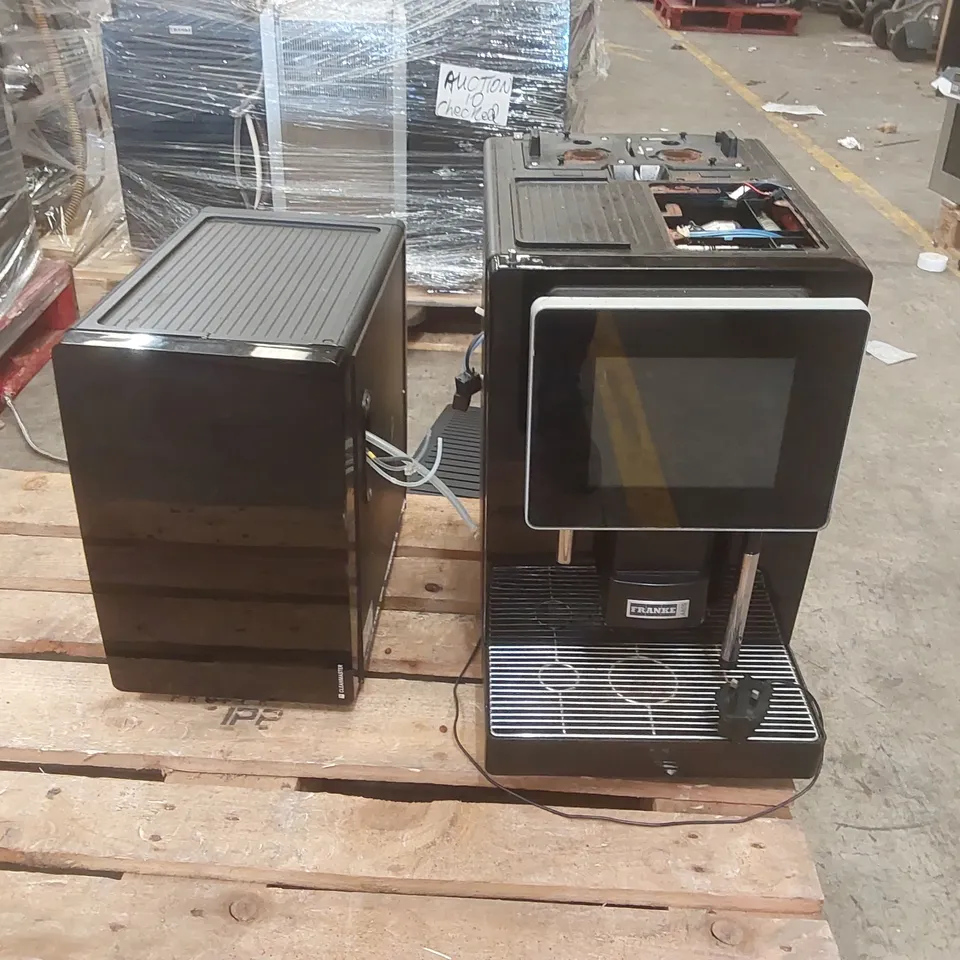 FRANKE A600 COMMERCIAL COFFEE MACHINE WITH MILK CHILLER (2 ITEMS)