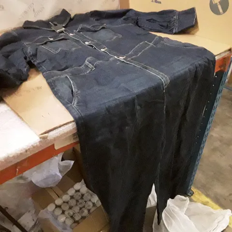 BOXED BRAND NEW JDWILLIAMS DENIM JUMPSUIT SIZE 28 INDIGO COLOUR APPROXIMATELY 4 PIECES 