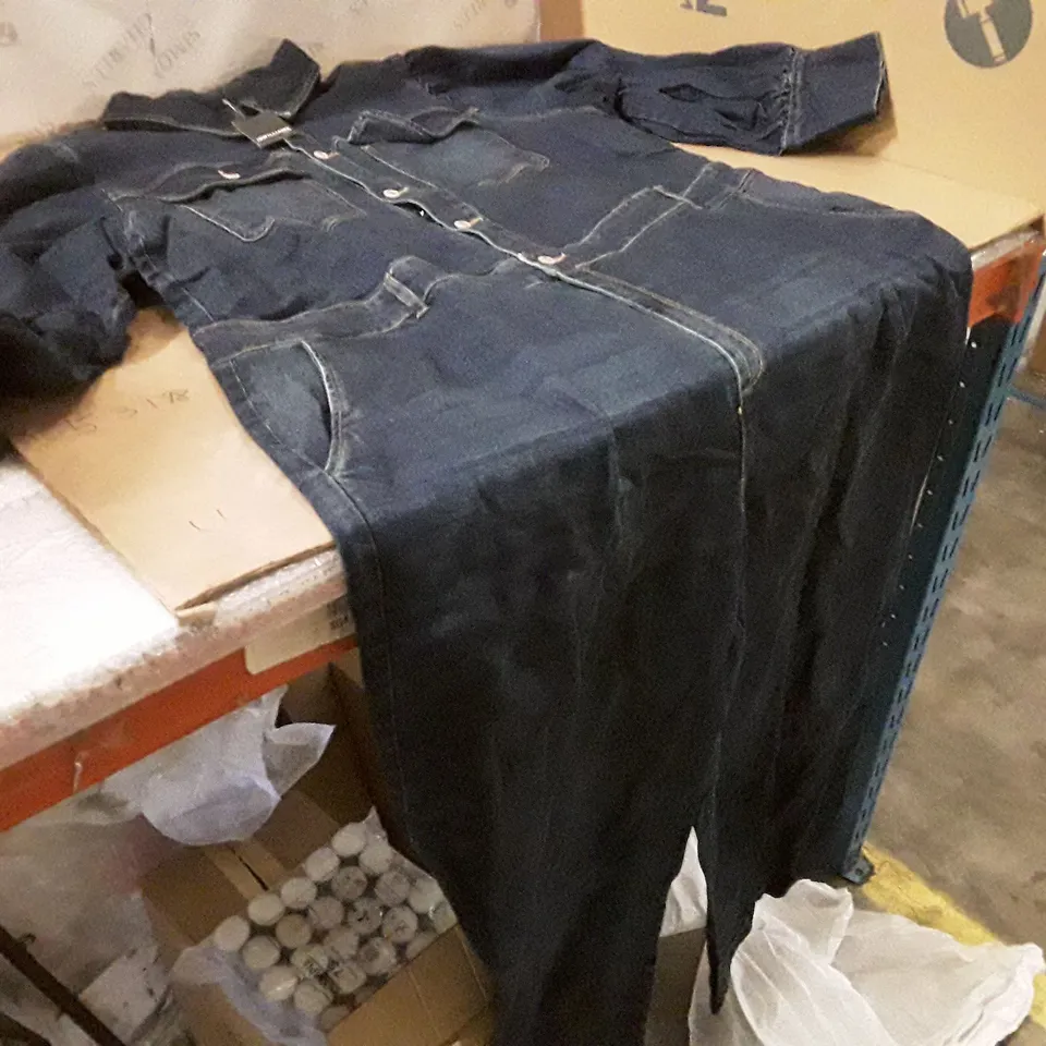 BOXED BRAND NEW JDWILLIAMS DENIM JUMPSUIT SIZE 28 INDIGO COLOUR APPROXIMATELY 4 PIECES 