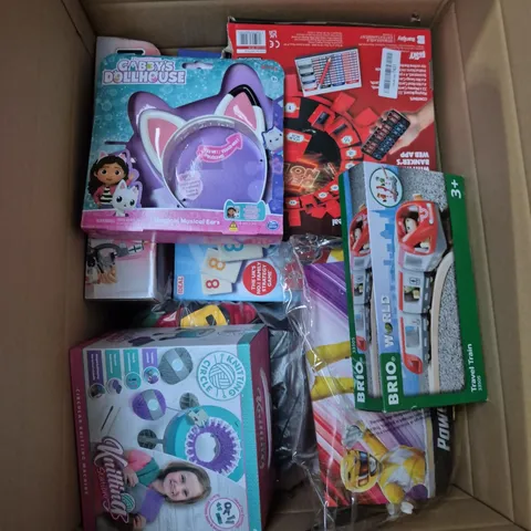 LARGE BOX OF ASSORTED TOYS AND GAMES