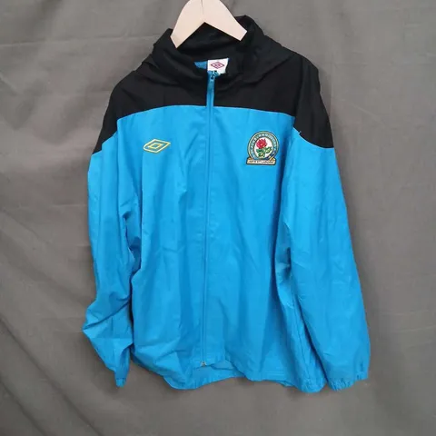 UMBRO HOODED TRACK JACKET – BLUE/BLACK WITH CLUB CREST PATCH BLACKBURN ROVERS