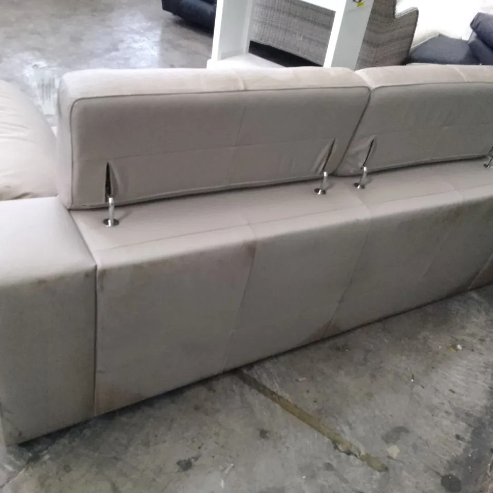 QUALITY DESIGNER 3 SEATER SOFA - LIGHT GREY LEATHER 
