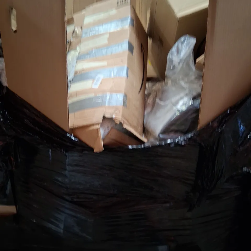 PALLET CONSISTING OF A LARGE QUANTITY OF ASSORTED HOUSEHOLD AND ELECTRICAL PRODUCTS AND ACCESSORIES TO INCLUDE;