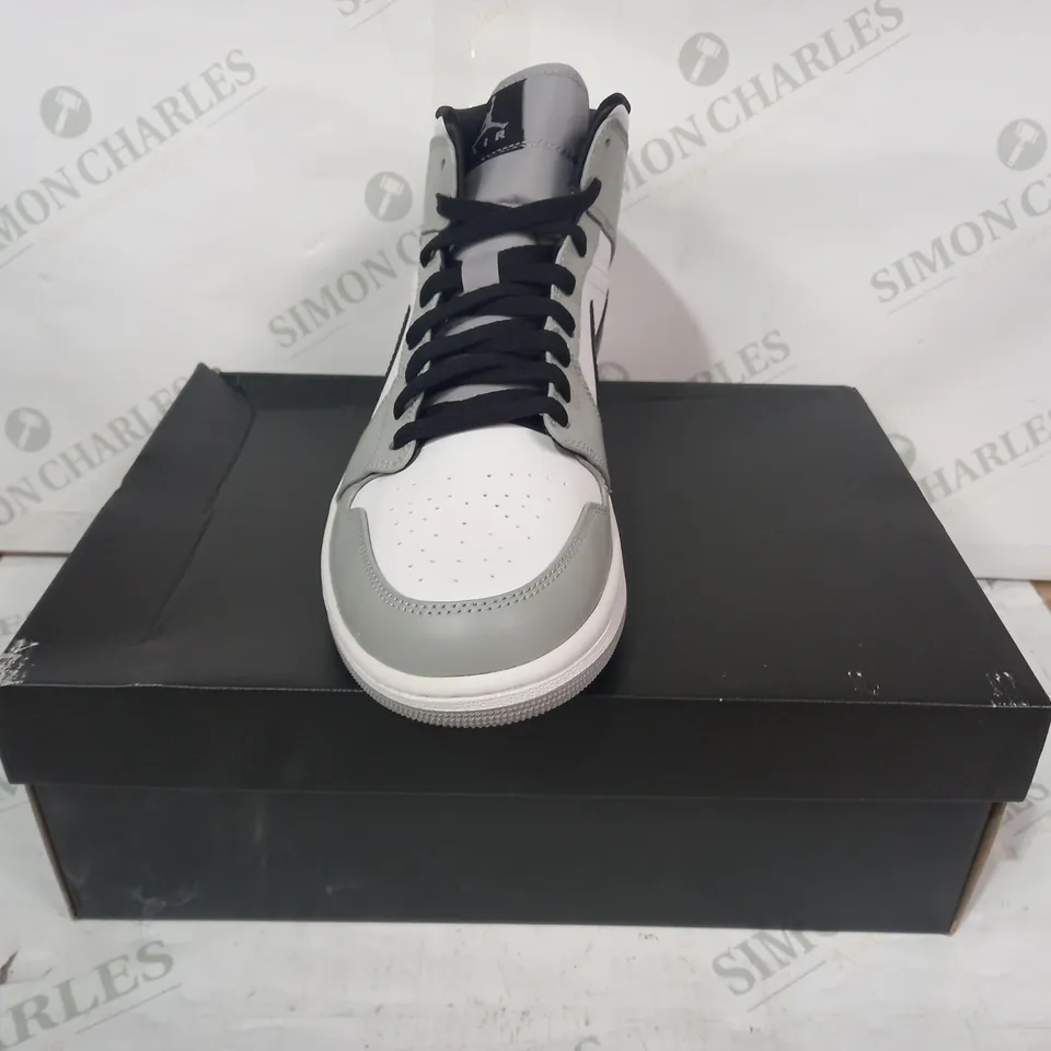 BOXED PAIR OF NIKE AIR JORDAN 1 MID SHOES IN GREY/WHITE/BLACK UK SIZE 10