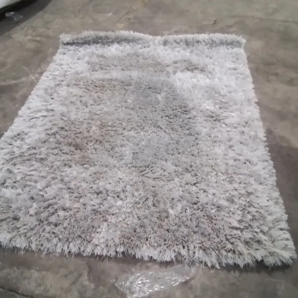 QUALITY DESIGNER AREA RUG - APPROXIMATELY 180X130CM