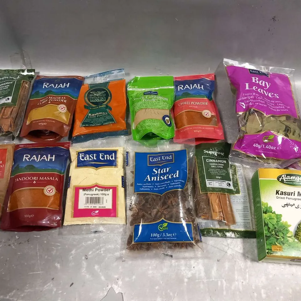 APPROXIMATELY 14 ASSORTED PRODUCTS TO INCLUDE; EAST END BAY LEAVES, ALAMGEER KASURI METHI, SUPREME CINNAMON, RAJAH CHILLI POWDER, RAJAH TANDOORI MASALA, RAJAH MILD MADRAS CURRY POWDER, EAST END STAR A