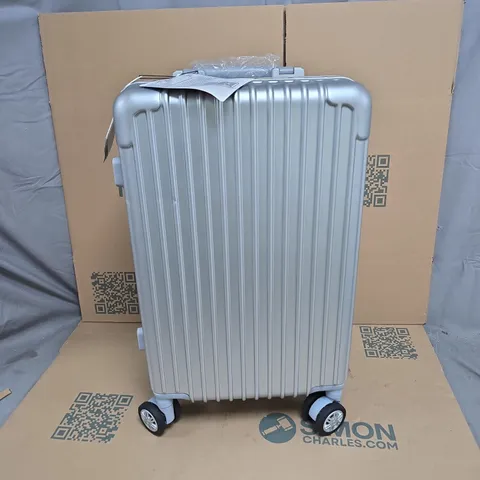 FLIGHT KNIGHT SILVER HARD-SHELL CABIN SUITCASE – 4-WHEEL SPINNER