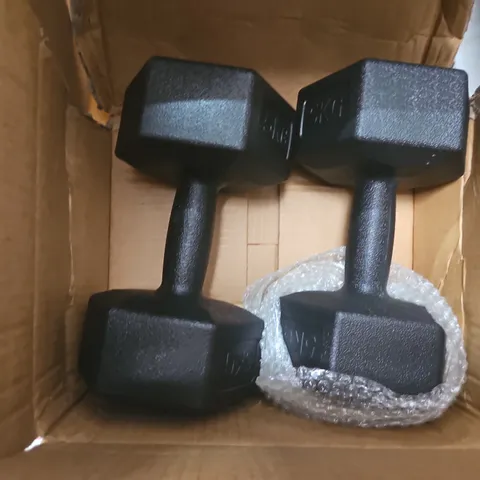 BOXED 2 X 5KG DUMBELLS