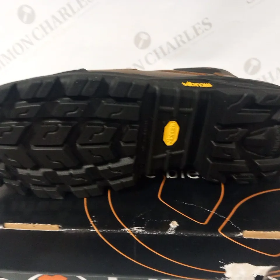 BOXED JALLATTE JALIROK HI AN SIZE 10
