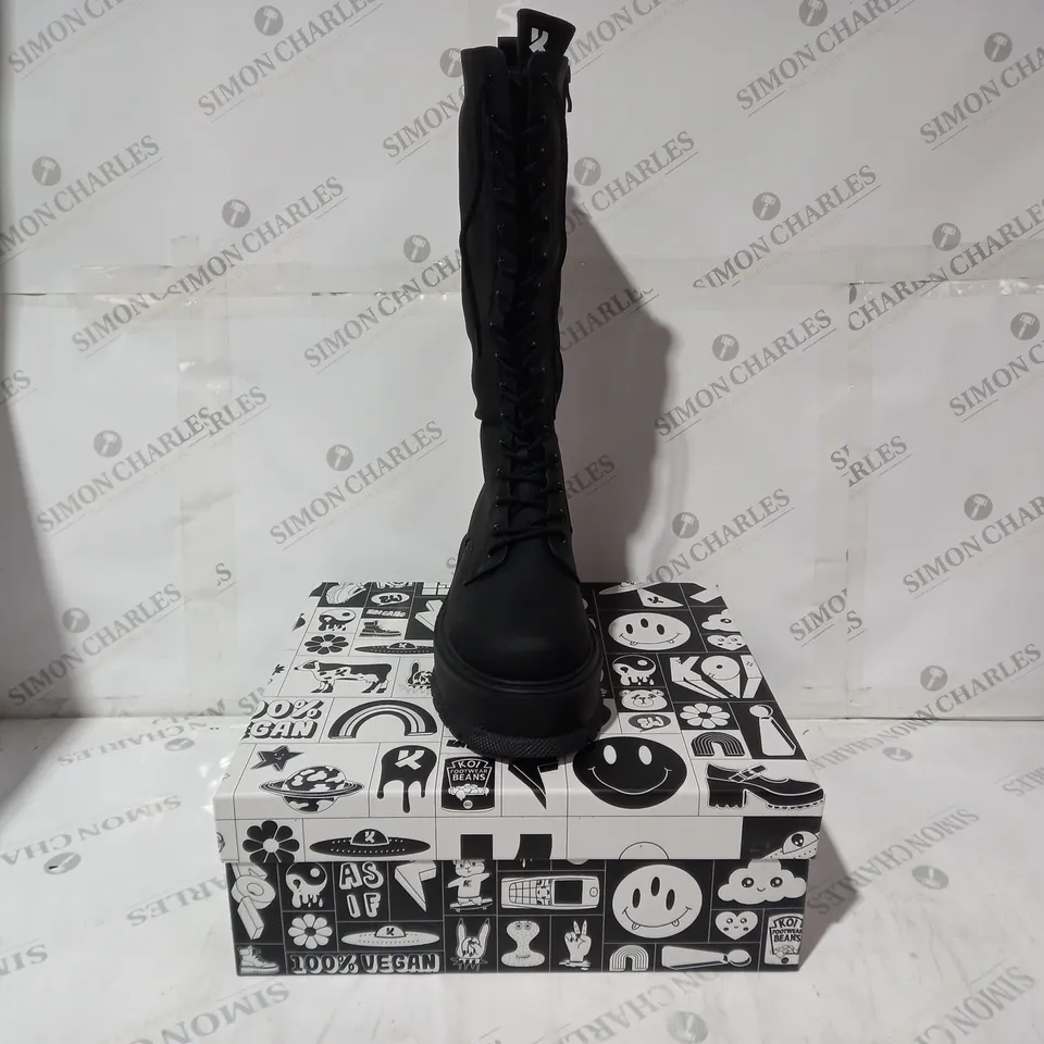 BRAND NEW BOXED PAIR OF KOI VEGAN LEATHER PALANTIR PLATFORM LACE UP BOOTS IN BLACK UK SIZE 10