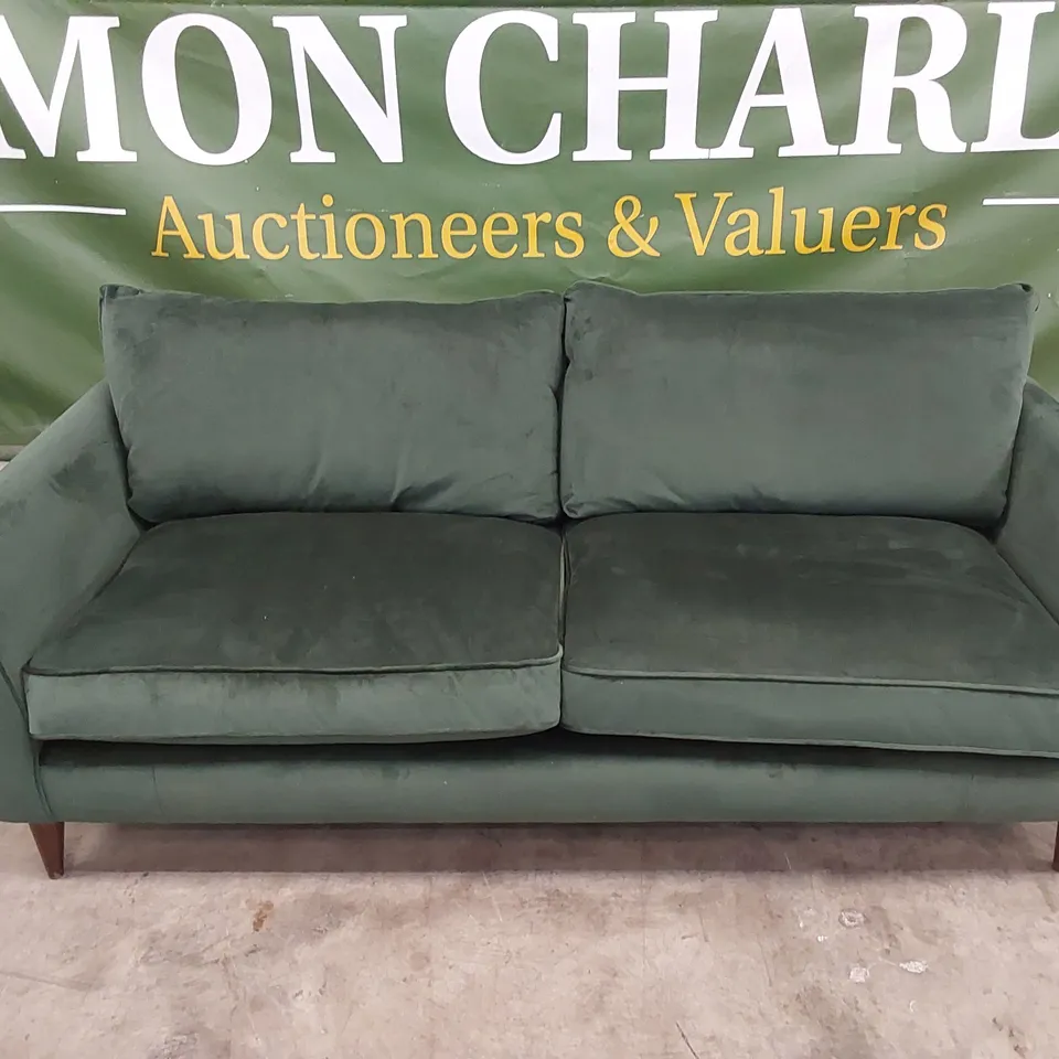 DESIGNER PASHA EMERALD VELVET UPHOLSTERED 3 SEATER SOFA