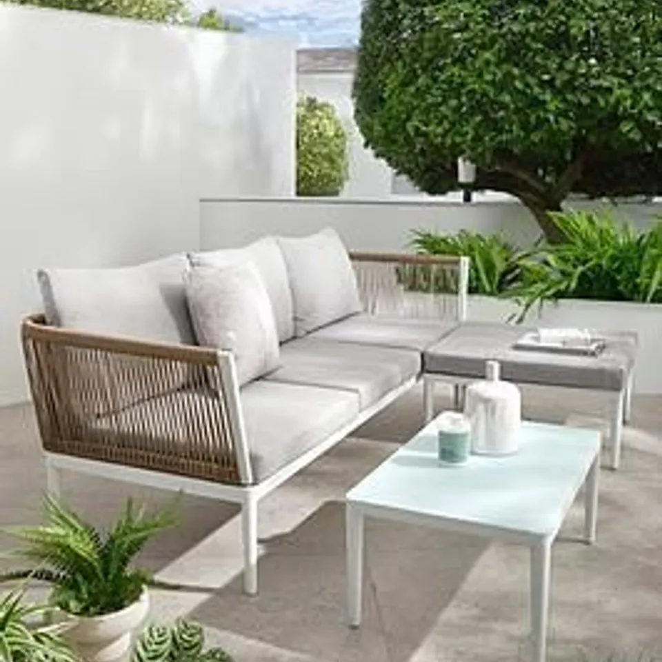 BOXED SEYCHELLES CORNER SET GARDEN FURNITURE (1 BOX) RRP £599.99