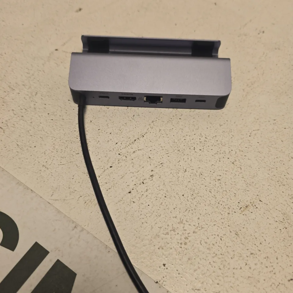 ANKER USB-C DOCKING STATION