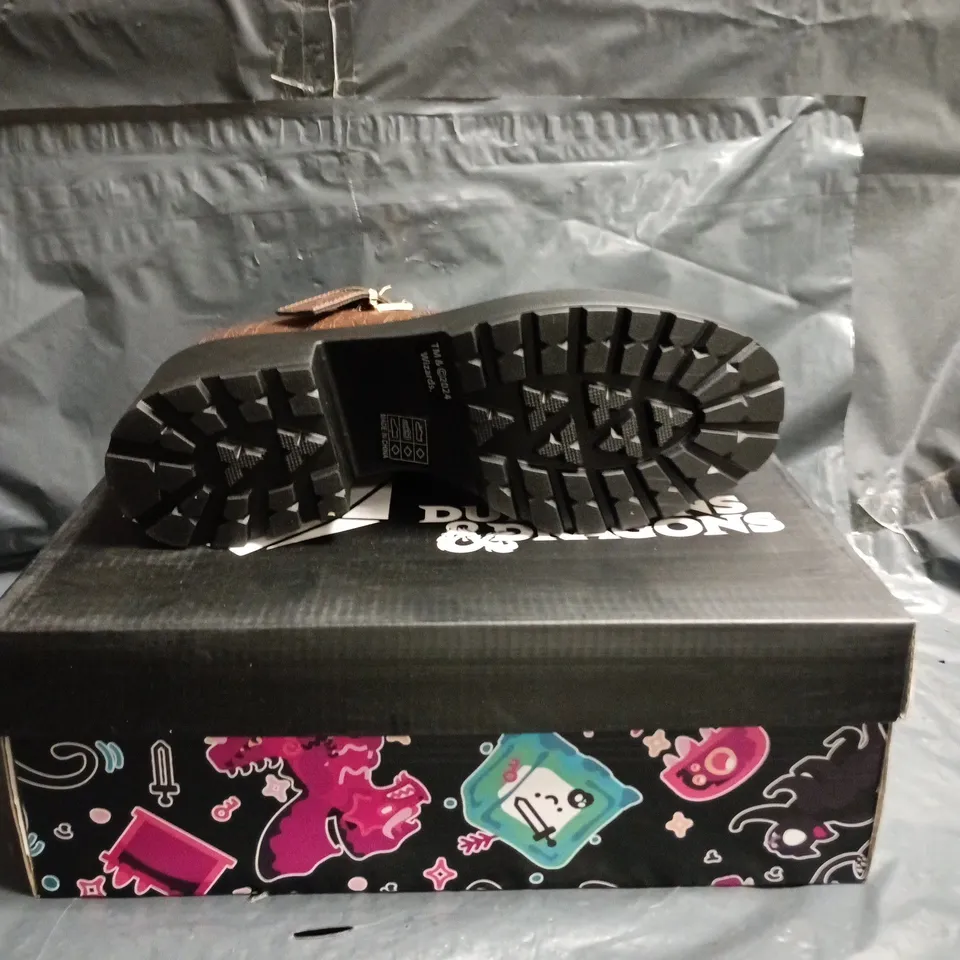 KOI DUNGEONS AND DRAGONS BROWN MARY JANE SHOES WITH BUCKLE AND TOE APPLIQUE SIZE 8