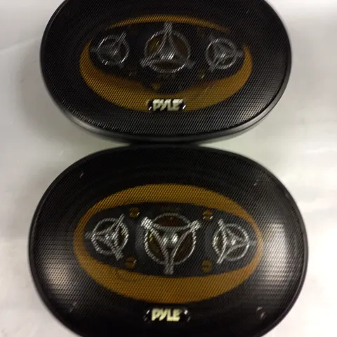 PAIR OF UNBOXED PYLE GEAR PLG69.8 6"X9" 8WAY 500W SPEAKERS
