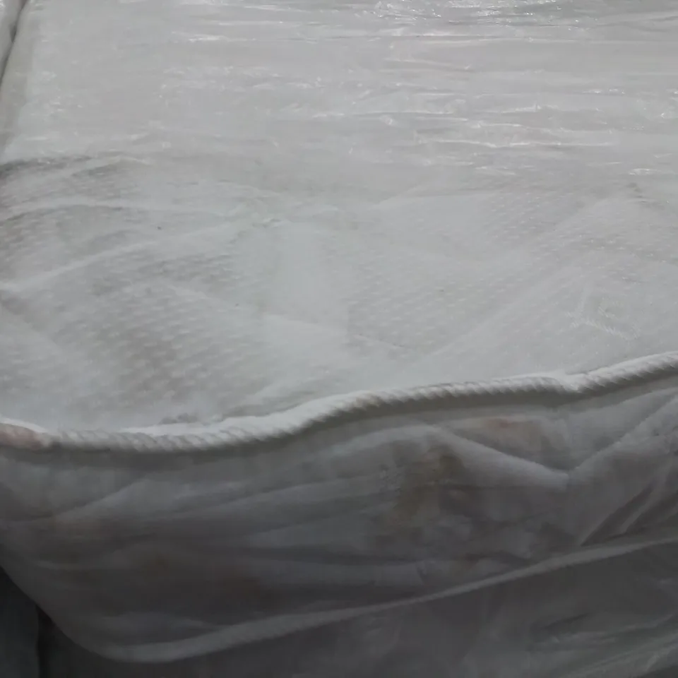 MEMORY FOAM MATTRESS - APPROX 150X200CM