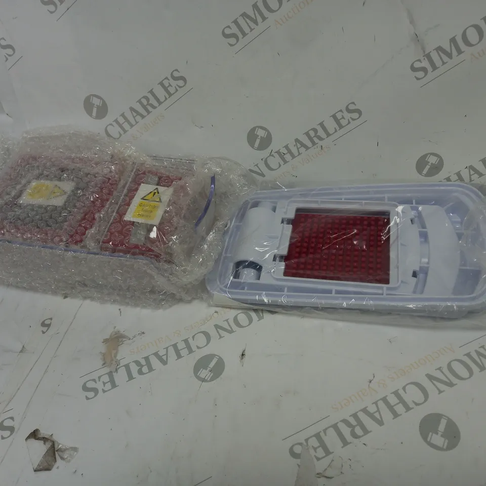 BOXED COOK'S ESSENTIALS CHOPPER 8 SLICE & DICE BLADES IN RED