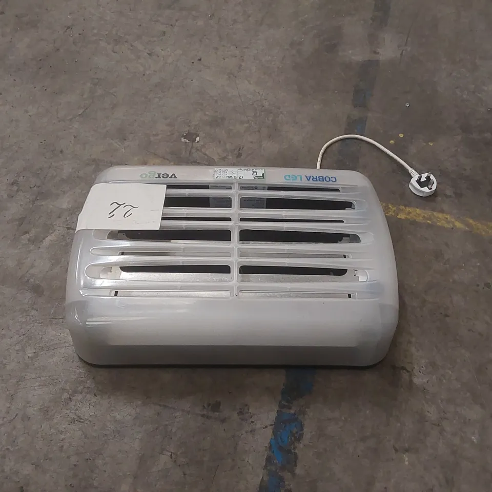 COBRA LED COMMERCIAL ELECTRIC FLY KILLER