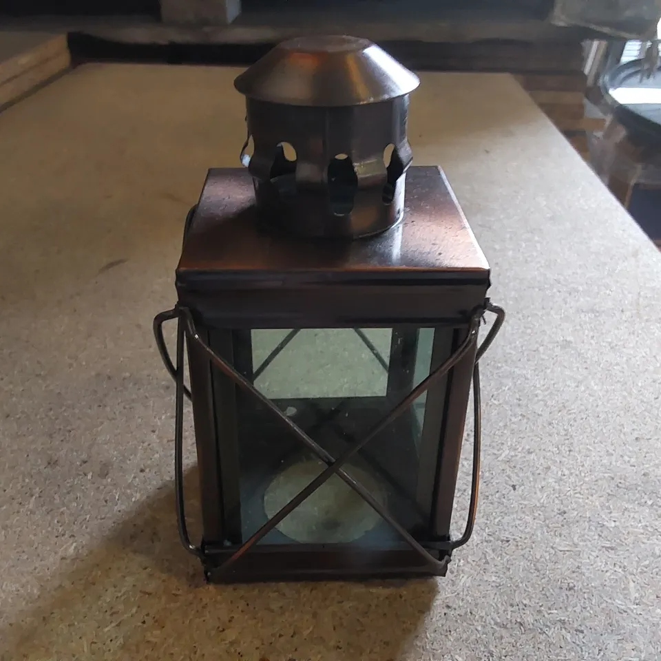 LOT OF 12x VINTAGE STYLE LAMPS