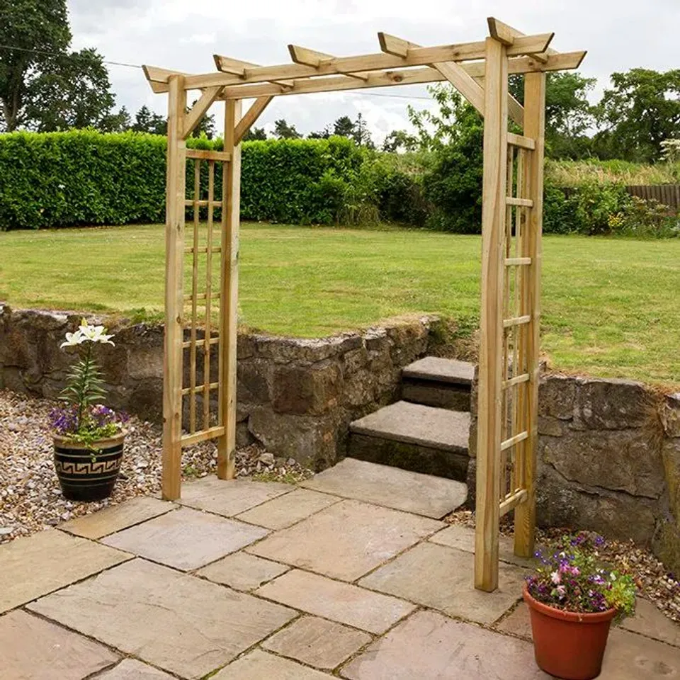 BOXED HINSDALE 210CM W × 72CM D SOLID WOOD ARBOUR IN NATURAL