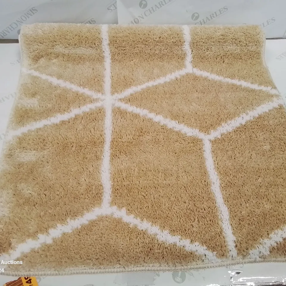 BRAND NEW PACO HOME 540 KAUNAS 70X120CM BEIGE BATH MAT