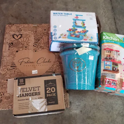 PALLET OF ASSORTED PRODUCTS INCLUDING VELVET HANGERS, PHOTO FRAME, PLANT POTS, WATER TABLE PLAY SET, KITCHEN PLAYSET