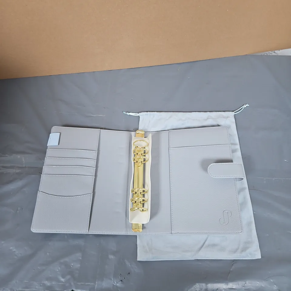 JOANNE'S JOURNALS PLANNER BINDER WITH GOLD RING MECHANISM – LIGHT GREY