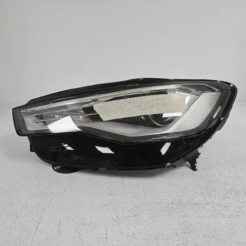 AUDI HEADLIGHT REPLACEMENT PART