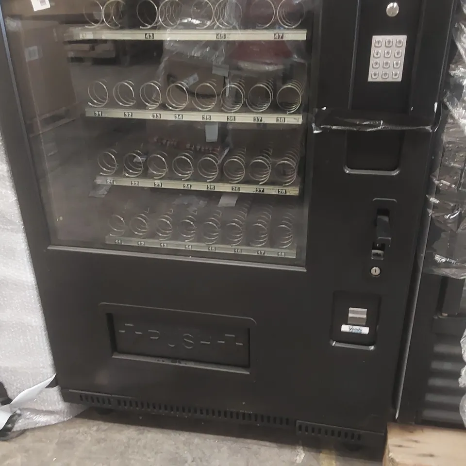 VENDO SANDEN VENDING MACHINE